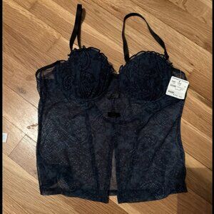 Vintage Y2K Frederick’s Of Hollywood Lacey Lingerie Tank Top Medium NWT